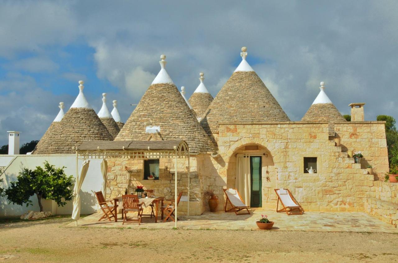 Апарт отель Trulli Vules Остуни Экстерьер фото